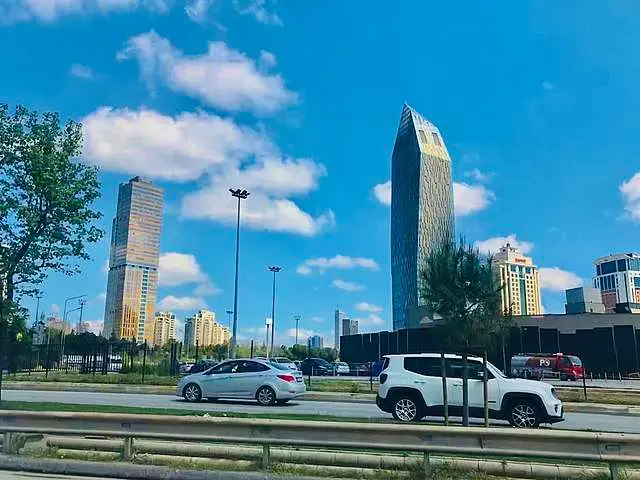 Ataşehir böcek ilaçlama, Ataşehir’de haşere temizleme, Böcek ilaçlama şirketleri Ataşehir, Çevre dostu ilaçlama hizmetleri, Etkili böcek mücadelesi, Ev ilaçlama servisleri Ataşehir, İş yeri böcek kontrolü, Profesyonel haşere kontrolü, Uzman ilaçlama ekipleri